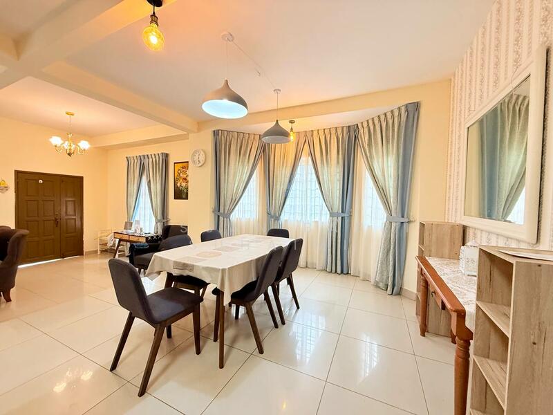 Lavender Heights untuk Untuk Dijual - RM 769,000, Feb 2026 - Dining Room - PropertyGuru.com.my
