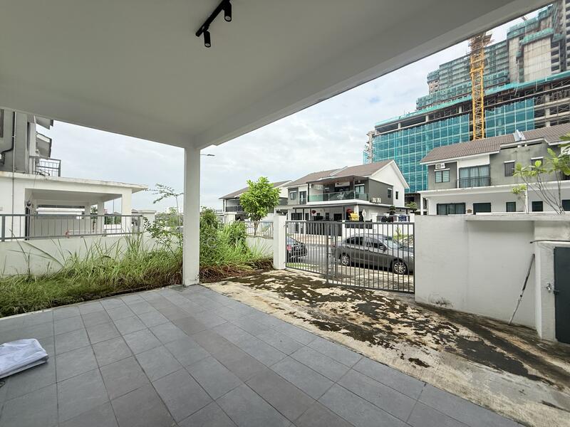 Semi-Detached House for Sale in Rawang (Selangor) - Rocky Chan - Exterior - PropertyGuru.com.my