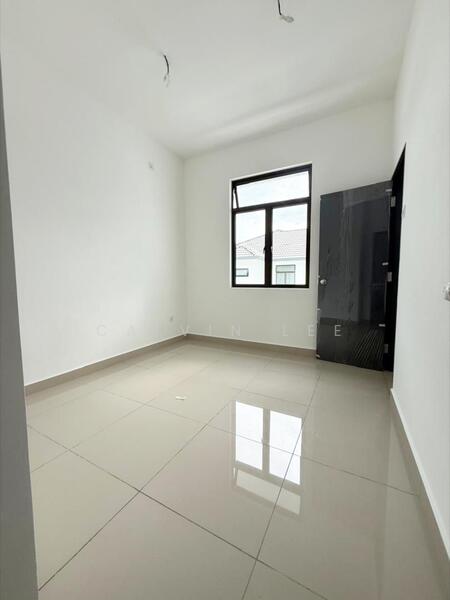 2-storey Terraced House for Sale in Taman Austin Duta (Tebrau) - Calvin Lee - Interior - PropertyGuru.com.my