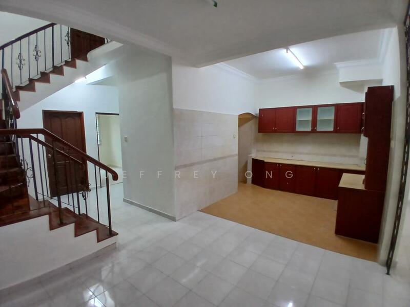 2-storey Terraced House for Sale in Bukit Indah (Iskandar Puteri (Nusajaya)) - Jeffrey Ong - Kitchen - PropertyGuru.com.my