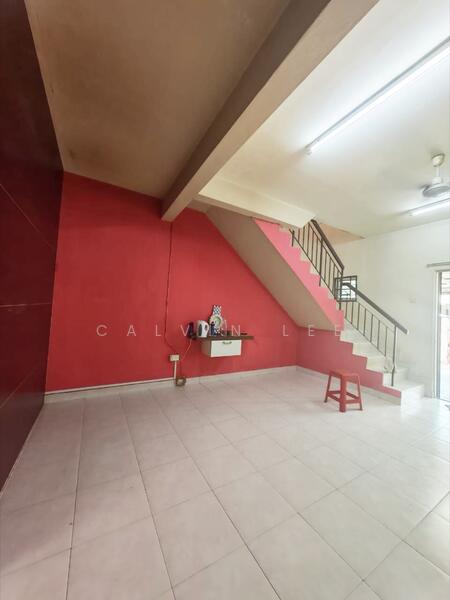 2-storey Terraced House for Sale in Taman Bestari Indah (Ulu Tiram) - Calvin Lee - Interior - PropertyGuru.com.my