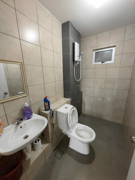 Bukit Bantayan Residences untuk Untuk Disewa - RM 1,900 /bulan, Mac 2026 - Bathroom - PropertyGuru.com.my