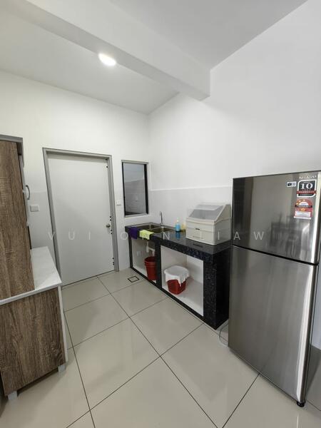 Bukit Bantayan Residences untuk Untuk Disewa - RM 1,900 /bulan, Mac 2026 - Kitchen - PropertyGuru.com.my
