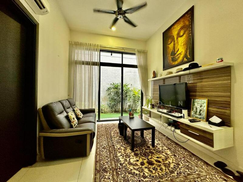 Bungalow House for Sale in Taman Melawati (Ulu Kelang) - Shiqin Saidin - Living Room - PropertyGuru.com.my