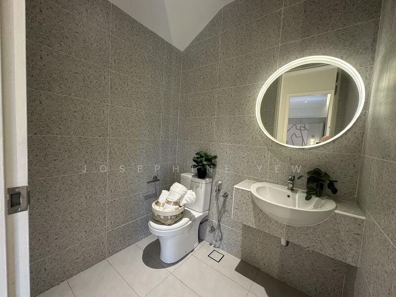 Cluster House for Sale in Johor Bahru (Johor) - Josephine Yew - Bathroom - PropertyGuru.com.my
