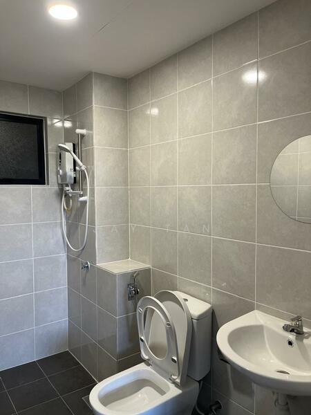 Duduk Se.Ruang @ Eco Sanctuary untuk Untuk Disewa - RM 1,800 /bulan, Apr 2026 - Bathroom - PropertyGuru.com.my