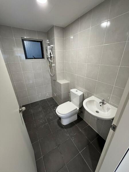 Service Residence for Rent at Duduk Se.Ruang @ Eco Sanctuary - Jay Tan - Bathroom - PropertyGuru.com.my