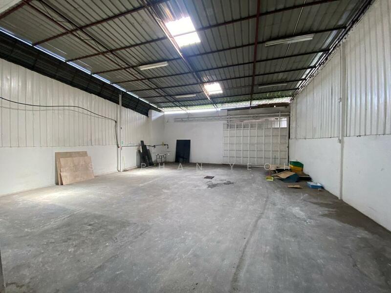 Terrace Factory for Rent in Perai (Penang) - Stephan Yeoh - Interior - PropertyGuru.com.my