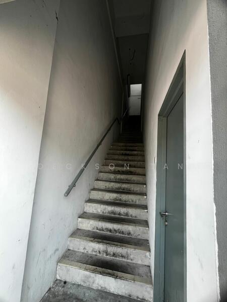 Kilang untuk Dijual di Jenjarom (Selangor) - Deckson Tan - Corridor - PropertyGuru.com.my