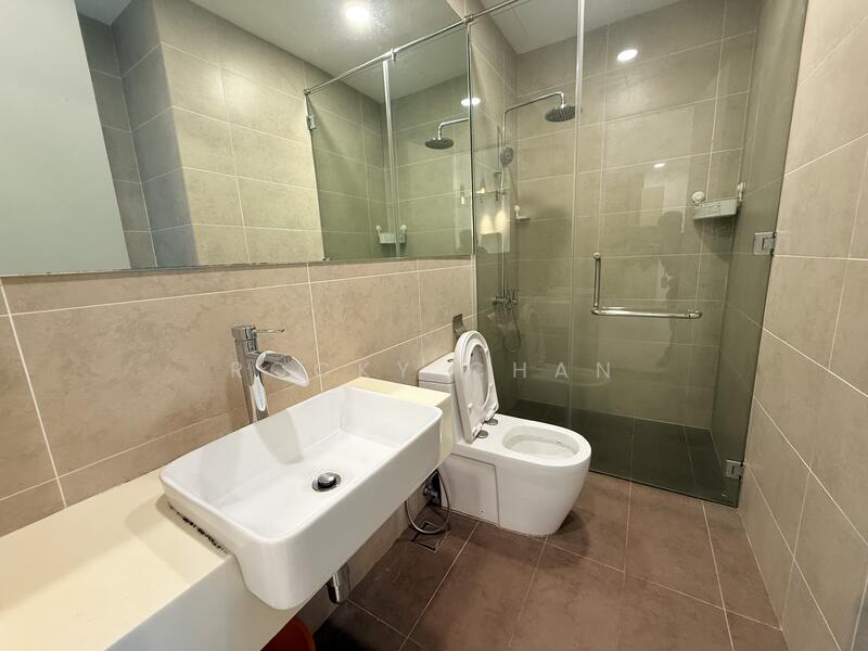 Service Residence for Sale at KL Gateway Premium Residences - Rocky Chan - Bathroom - PropertyGuru.com.my