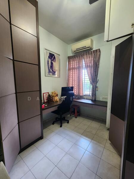 Terraced House for Rent in Taman Mount Austin (Tebrau) - Daphne Lee - Study - PropertyGuru.com.my