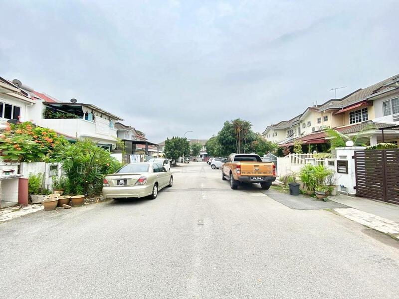 2-storey Terraced House for Sale in Puchong Utama (Seksyen 10) (Puchong) - Nur Adibah Ishak - Exterior - PropertyGuru.com.my
