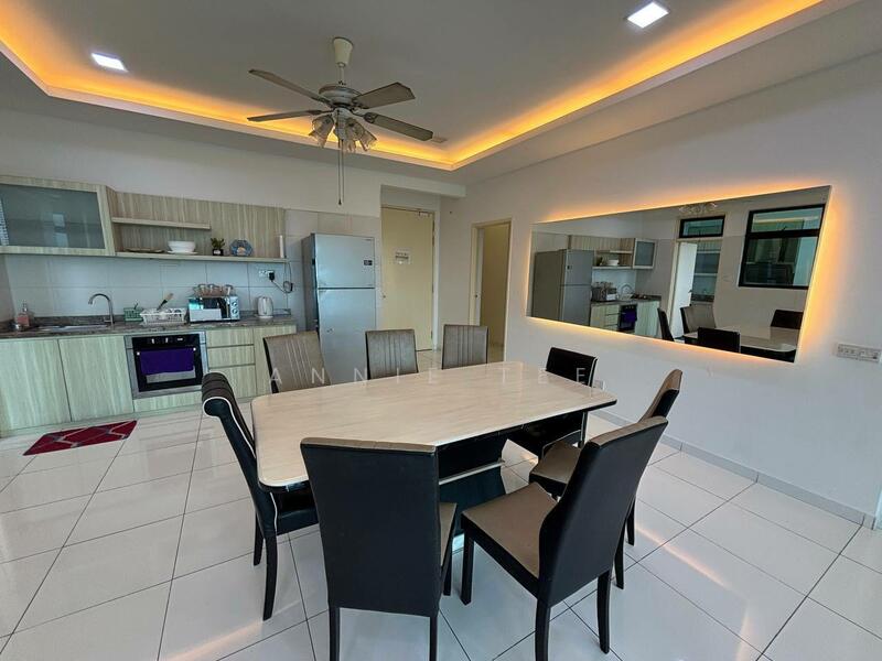 Sky Loft Premium Suites untuk Untuk Disewa - RM 3,500 /bulan, Feb 2026 - Kitchen - PropertyGuru.com.my