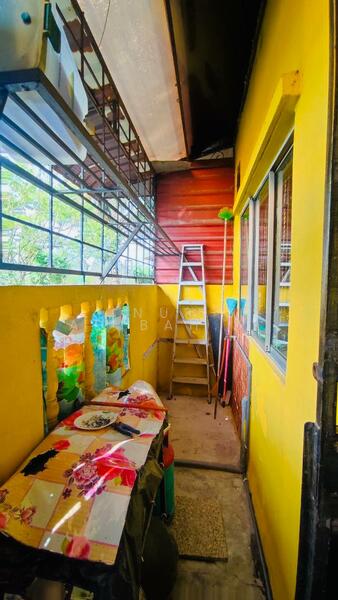 Terraced House for Sale in Klang (Selangor) - Nur Adibah Ishak - Balcony - PropertyGuru.com.my