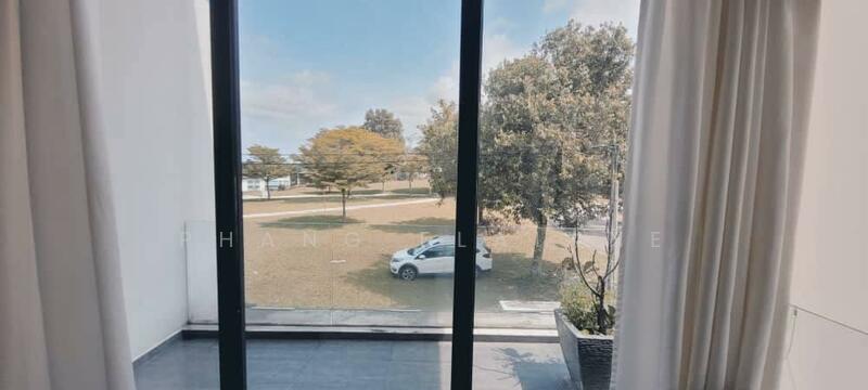 2-storey Terraced House for Sale in Setia Tropika (Johor Bahru) - Phang Elainne - View - PropertyGuru.com.my