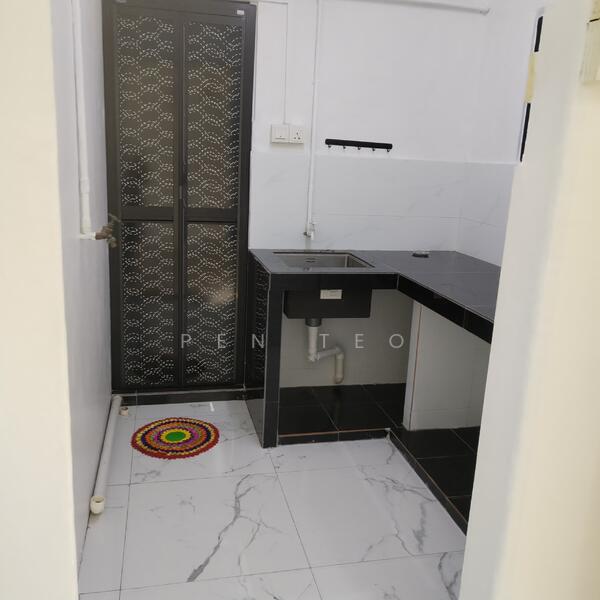 Taman Rifle untuk Untuk Disewa - RM 700 /bulan, Feb 2026 - Kitchen - PropertyGuru.com.my