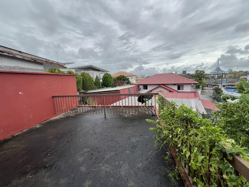 Semi-Detached House for Sale in Kuching (Sarawak) - Jimmyy Chin - PropertyGuru.com.my