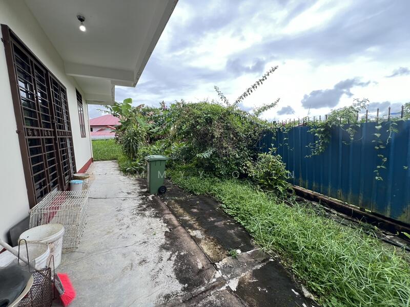 Semi-Detached House for Sale in Kuching (Sarawak) - Jimmyy Chin - PropertyGuru.com.my