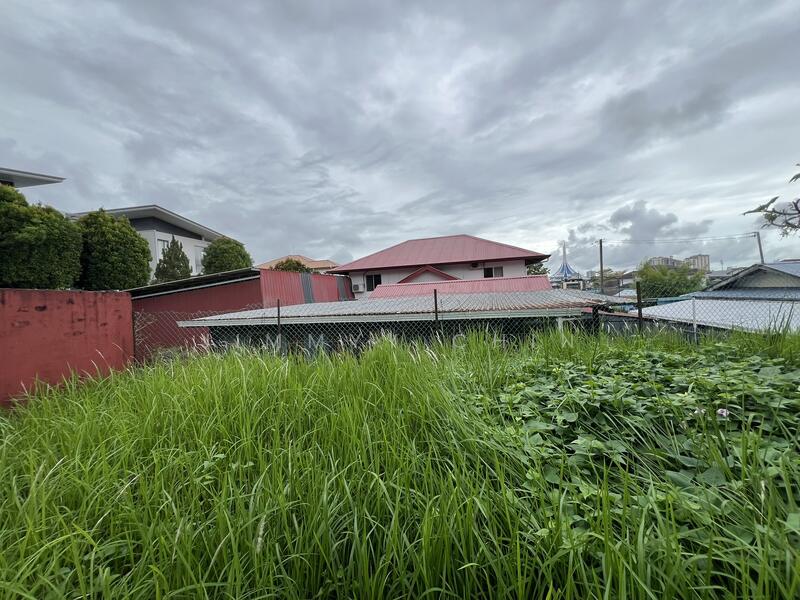 Semi-Detached House for Sale in Kuching (Sarawak) - Jimmyy Chin - PropertyGuru.com.my