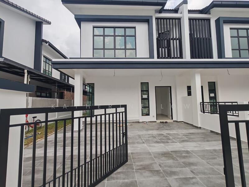 Cluster House for Sale in Iskandar Puteri (Nusajaya) (Johor) - Katherine Low - Exterior - PropertyGuru.com.my