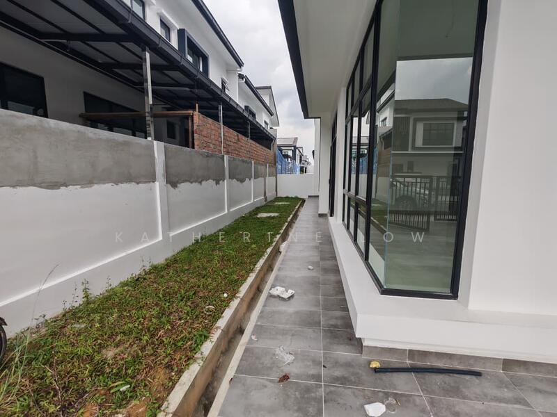 Cluster House for Sale in Iskandar Puteri (Nusajaya) (Johor) - Katherine Low - Exterior - PropertyGuru.com.my