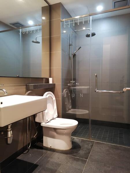 Service Residence for Sale at Vista Residences - Yi Jun - Bathroom - PropertyGuru.com.my