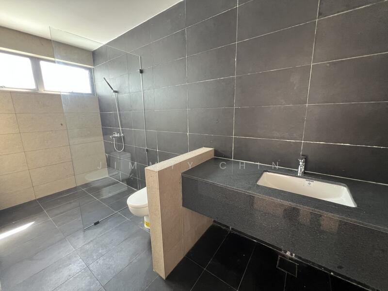 Bungalow for Sale in Windsor Estate (Kuching) - Jimmyy Chin - PropertyGuru.com.my