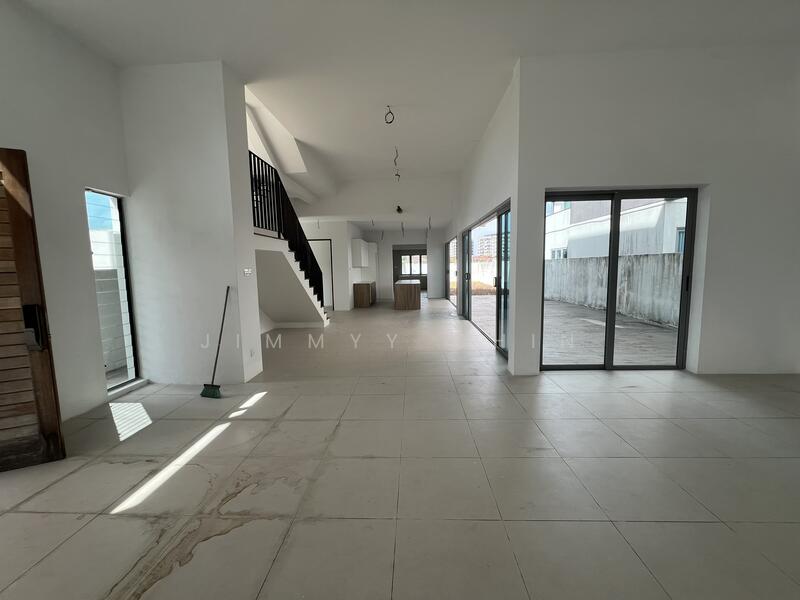 Bungalow for Sale in Windsor Estate (Kuching) - Jimmyy Chin - PropertyGuru.com.my