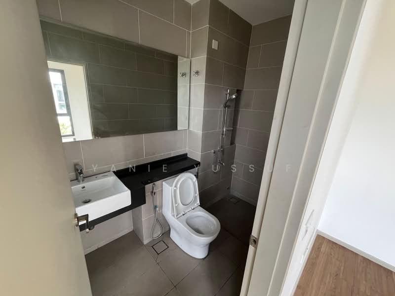 Ilham Residence @ City of Elmina untuk Untuk Dijual - RM 775,000, Feb 2026 - Bathroom - PropertyGuru.com.my