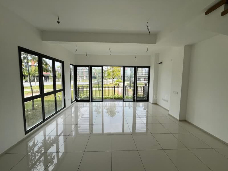 Ilham Residence @ City of Elmina untuk Untuk Dijual - RM 775,000, Feb 2026 - Living Room - PropertyGuru.com.my