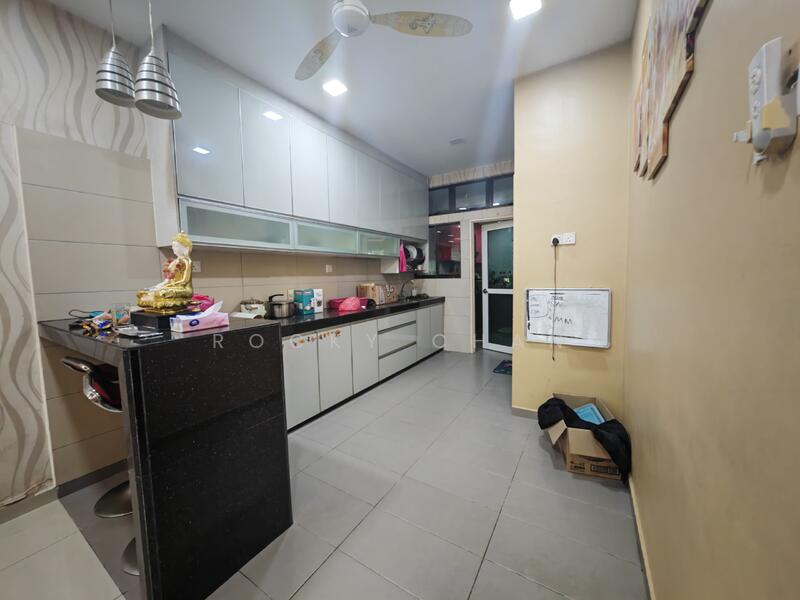 Garden Heights untuk Untuk Dijual - RM 540,000, Mac 2026 - Kitchen - PropertyGuru.com.my