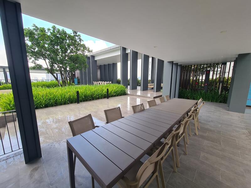 Quinn Residence untuk Untuk Disewa - RM 3,700 /bulan, Feb 2026 - Pool Pavillion - PropertyGuru.com.my