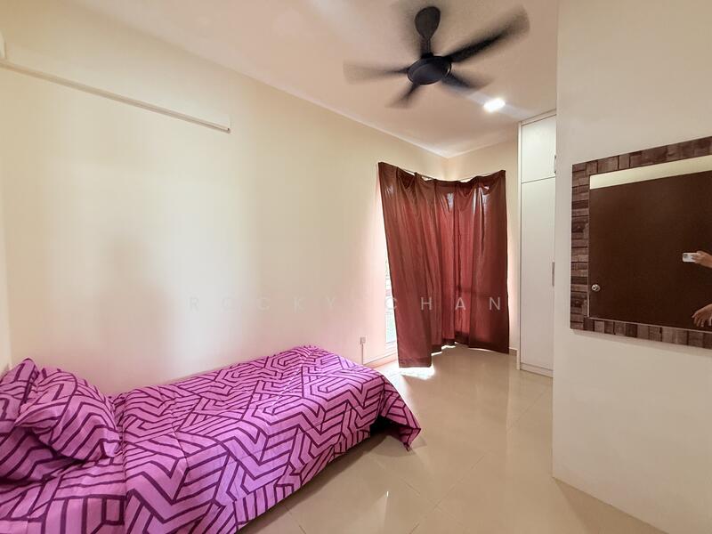 Bungalow for Sale in Rawang (Selangor) - Rocky Chan - Bedroom - PropertyGuru.com.my