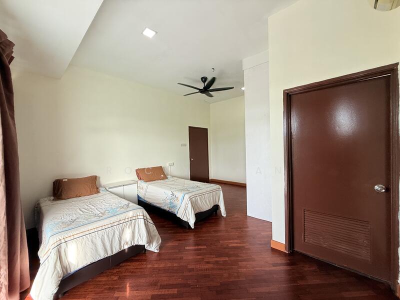 Bungalow for Sale in Rawang (Selangor) - Rocky Chan - Bedroom - PropertyGuru.com.my