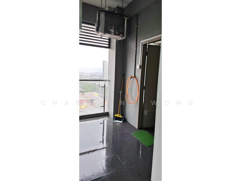 The Loft @ ZetaPark untuk Untuk Disewa - RM 1,750 /bulan, Feb 2026 - Balcony - PropertyGuru.com.my