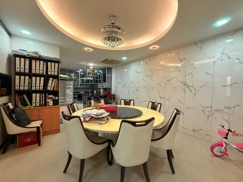 Semi-Detached House for Sale in Rawang (Selangor) - Rocky Chan - Dining Room - PropertyGuru.com.my