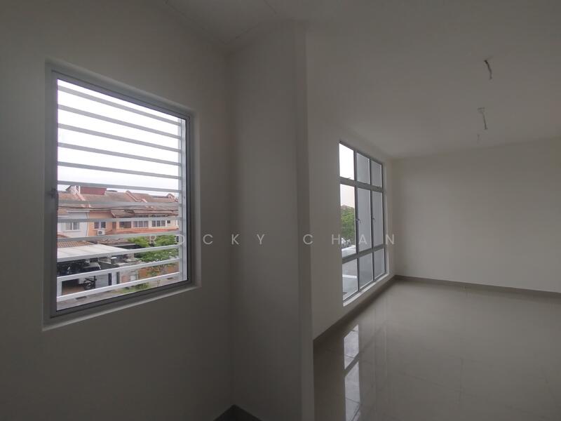2-storey Terraced House for Sale in Bandar Tasik Puteri (Rawang) - Rocky Chan - PropertyGuru.com.my