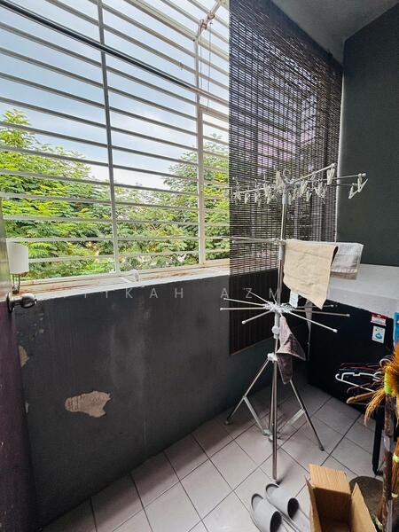 Taman Tropika 2 untuk Untuk Dijual - RM 350,000, Feb 2026 - Balcony - PropertyGuru.com.my