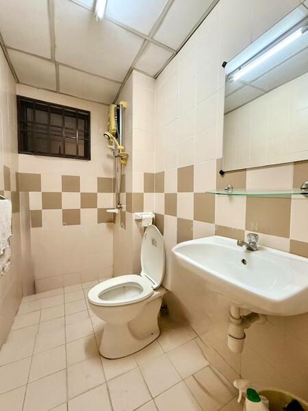 Condominium for Sale at Royal Domain Sri Putramas 2 - Ashraf Azwan - Bathroom - PropertyGuru.com.my