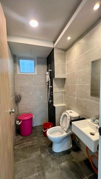 Condominium for Rent at QuayWest Residence - Gan Chun Kai - Bathroom - PropertyGuru.com.my