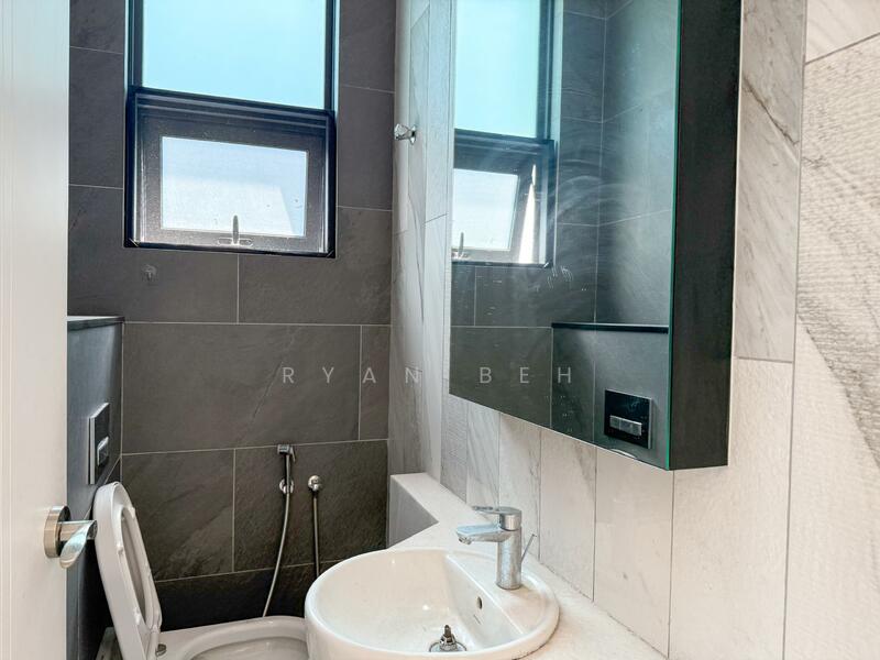 Bungalow for Sale in Country Heights Damansara (Kuala Lumpur) - Ryan Beh - Bathroom - PropertyGuru.com.my