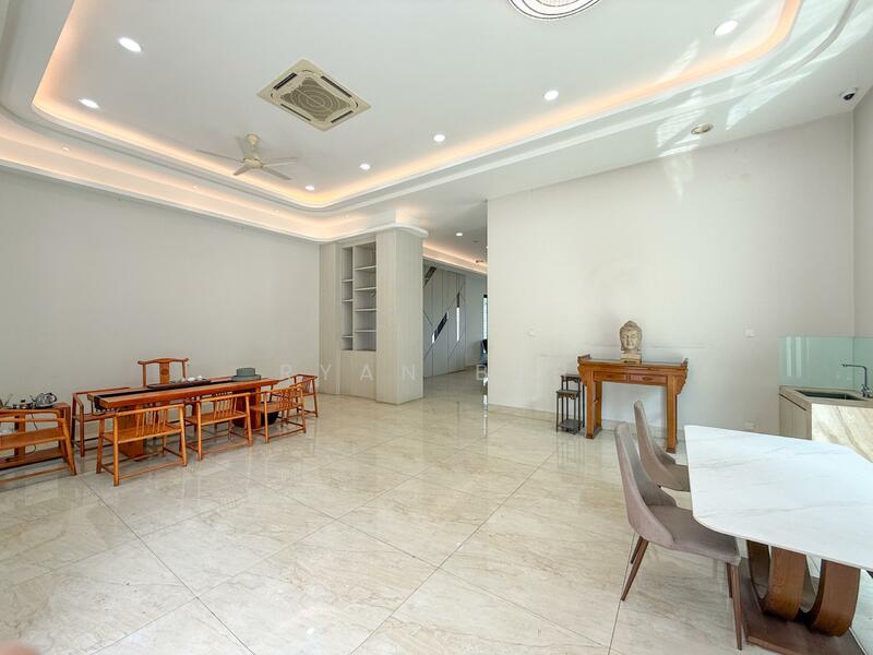 Bungalow for Sale in Country Heights Damansara (Kuala Lumpur) - Ryan Beh - Living Room - PropertyGuru.com.my