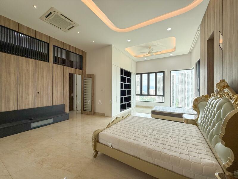 Bungalow for Sale in Country Heights Damansara (Kuala Lumpur) - Ryan Beh - Bedroom - PropertyGuru.com.my