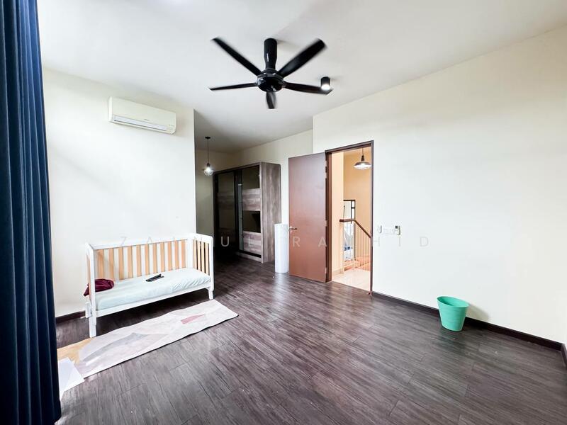 2-storey Terraced House for Sale in Telok Panglima Garang (Selangor) - Zainul Rashid - Bedroom - PropertyGuru.com.my