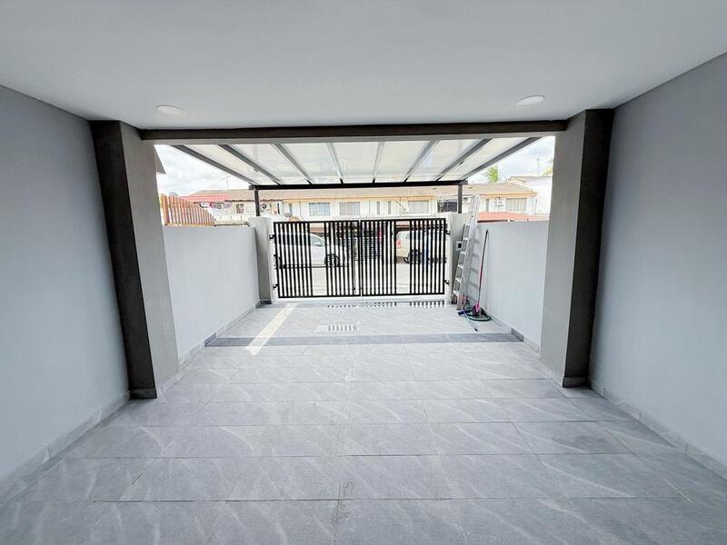 2-storey Terraced House for Sale in Bandar Seri Alam (Masai) - Wallace Ang - Exterior - PropertyGuru.com.my