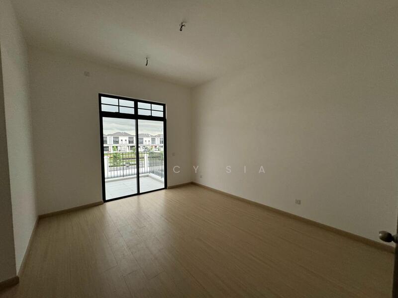 Cluster House for Sale in Eco Botanic (Iskandar Puteri (Nusajaya)) - Vincy Sia - Balcony - PropertyGuru.com.my