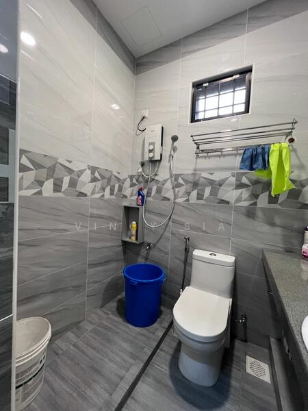 2-storey Terraced House for Sale in Taman Kulai Utama (Kulai) - Vincy Sia - Bathroom - PropertyGuru.com.my