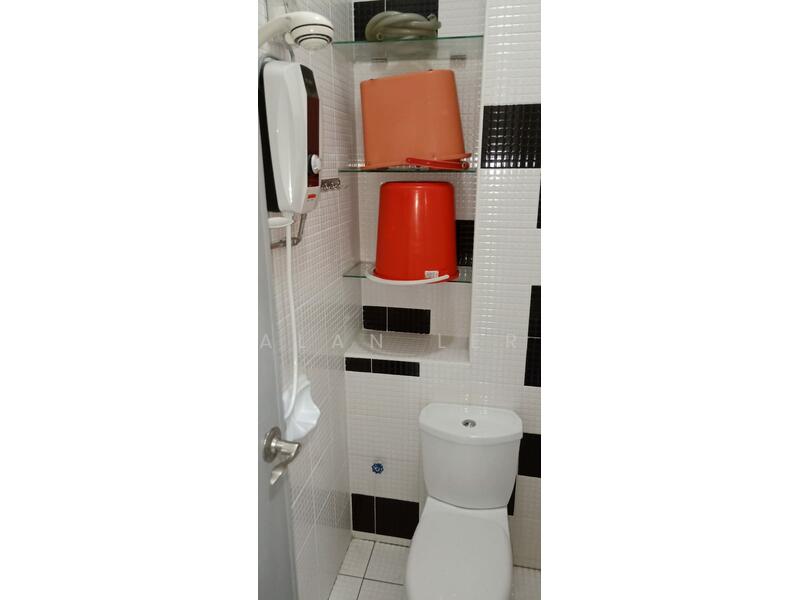 Service Residence for Sale at The Sky Executive Suites - Alan Ler - Bathroom - PropertyGuru.com.my