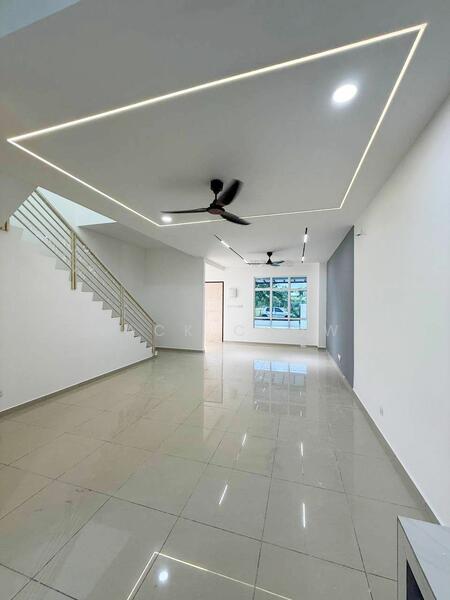 Pasir Gudang untuk Untuk Dijual - RM 528,000, Apr 2026 - Living Room - PropertyGuru.com.my