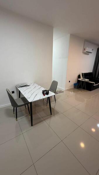 One 49 Residence untuk Untuk Disewa - RM 2,400 /bulan, Feb 2026 - Dining Room - PropertyGuru.com.my